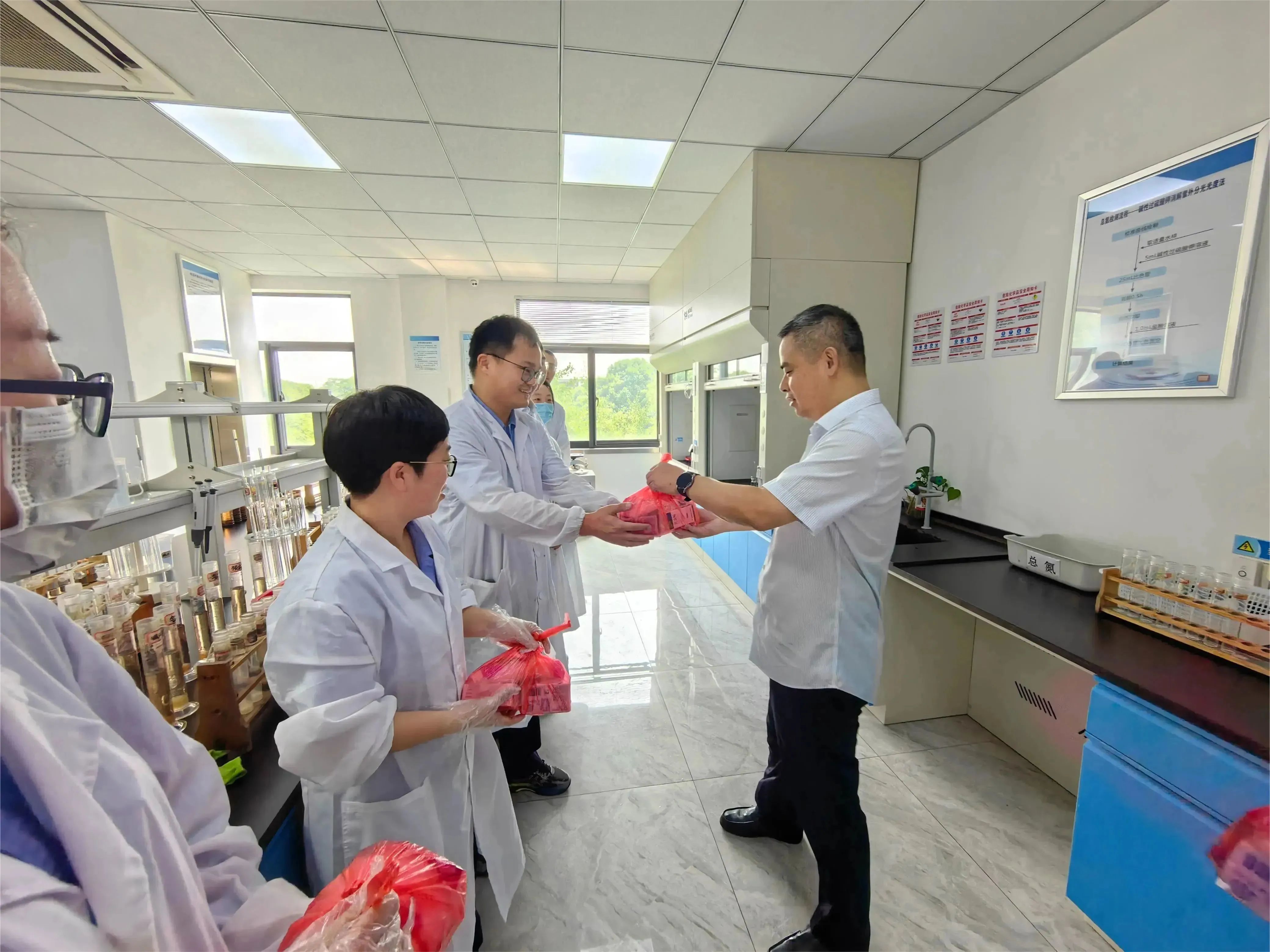 1693205190267309.jpg 1693205190267309.jpg